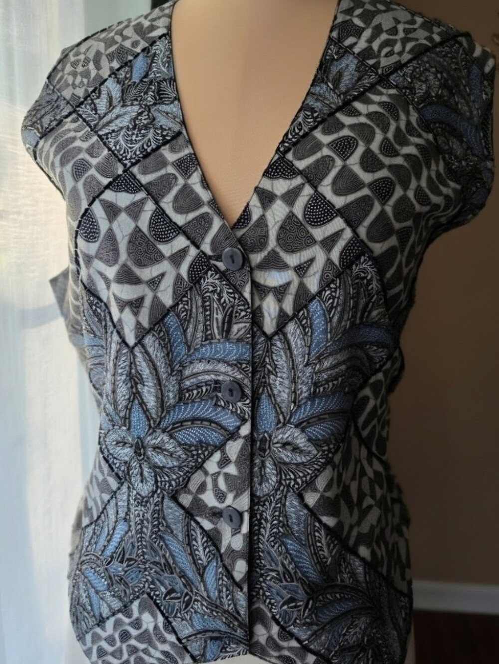 Vintage Beaded Embellished Vest Womens Medium Boho Art to Wear Cotton Effeci